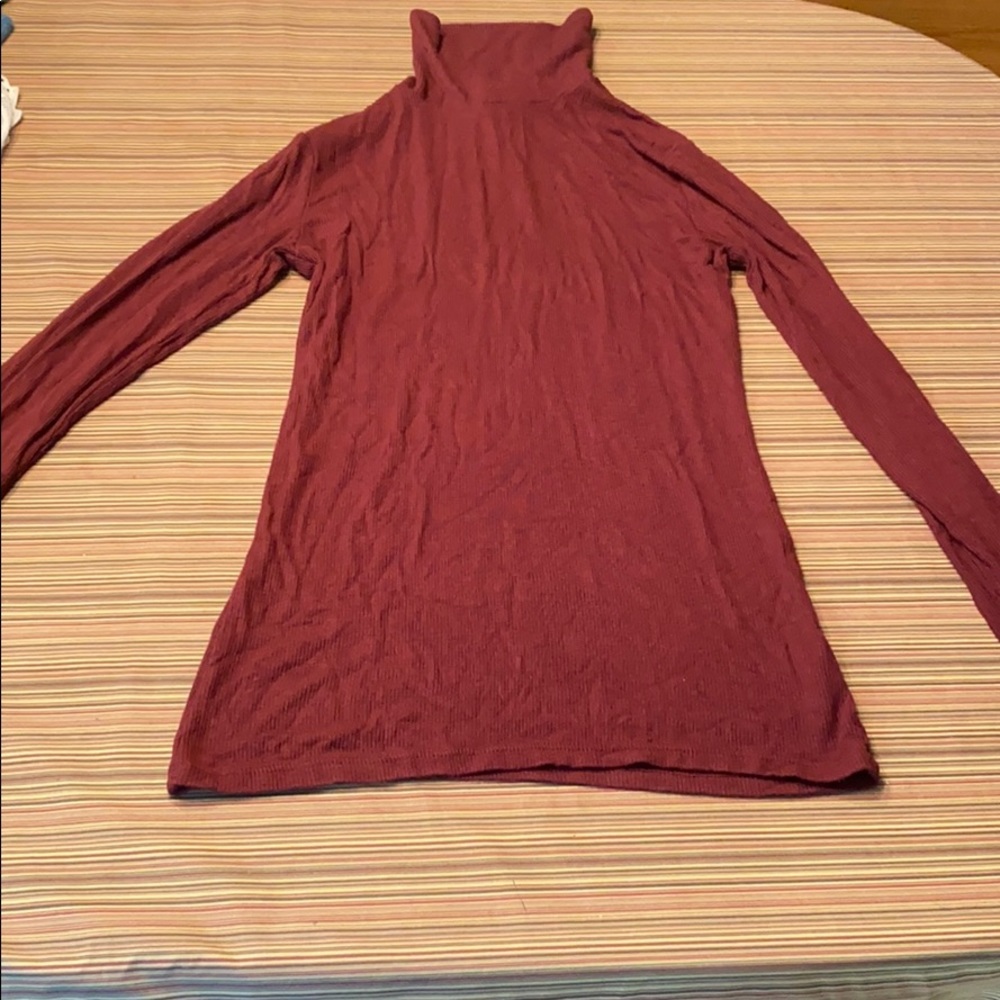 Long sleeve turtle neck